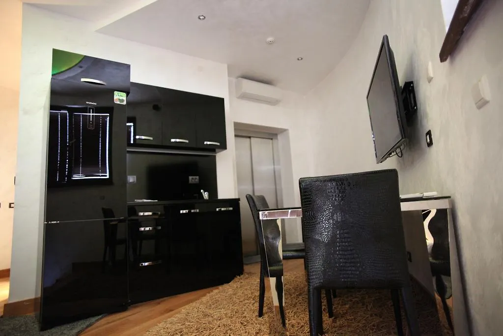 Capital City Center Apart Residence Plovdiv 0*,