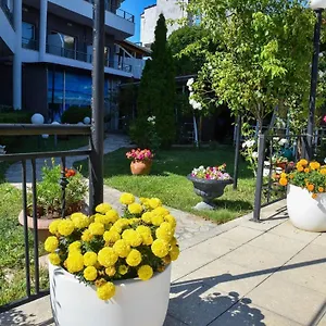 Devora 1 & Bar & Restaurant Daire Varna