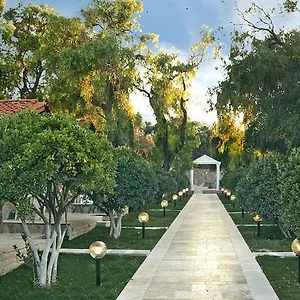 Palm Beach Club Motel Urla